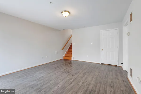 $409,999 | 9704 Memphis Place, Waldorf, MD 20603