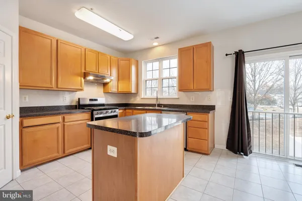 $409,999 | 9704 Memphis Place, Waldorf, MD 20603