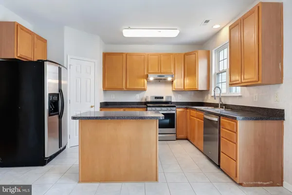 $409,999 | 9704 Memphis Place, Waldorf, MD 20603