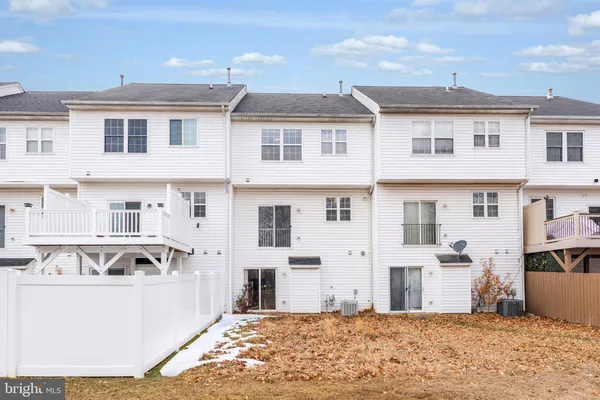 $409,999 | 9704 Memphis Place, Waldorf, MD 20603