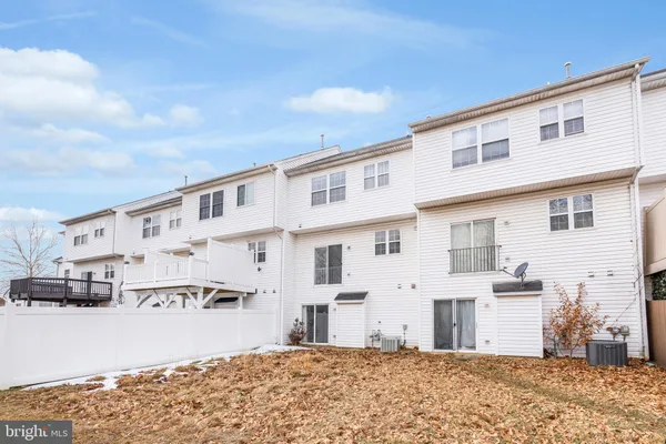 $409,999 | 9704 Memphis Place, Waldorf, MD 20603