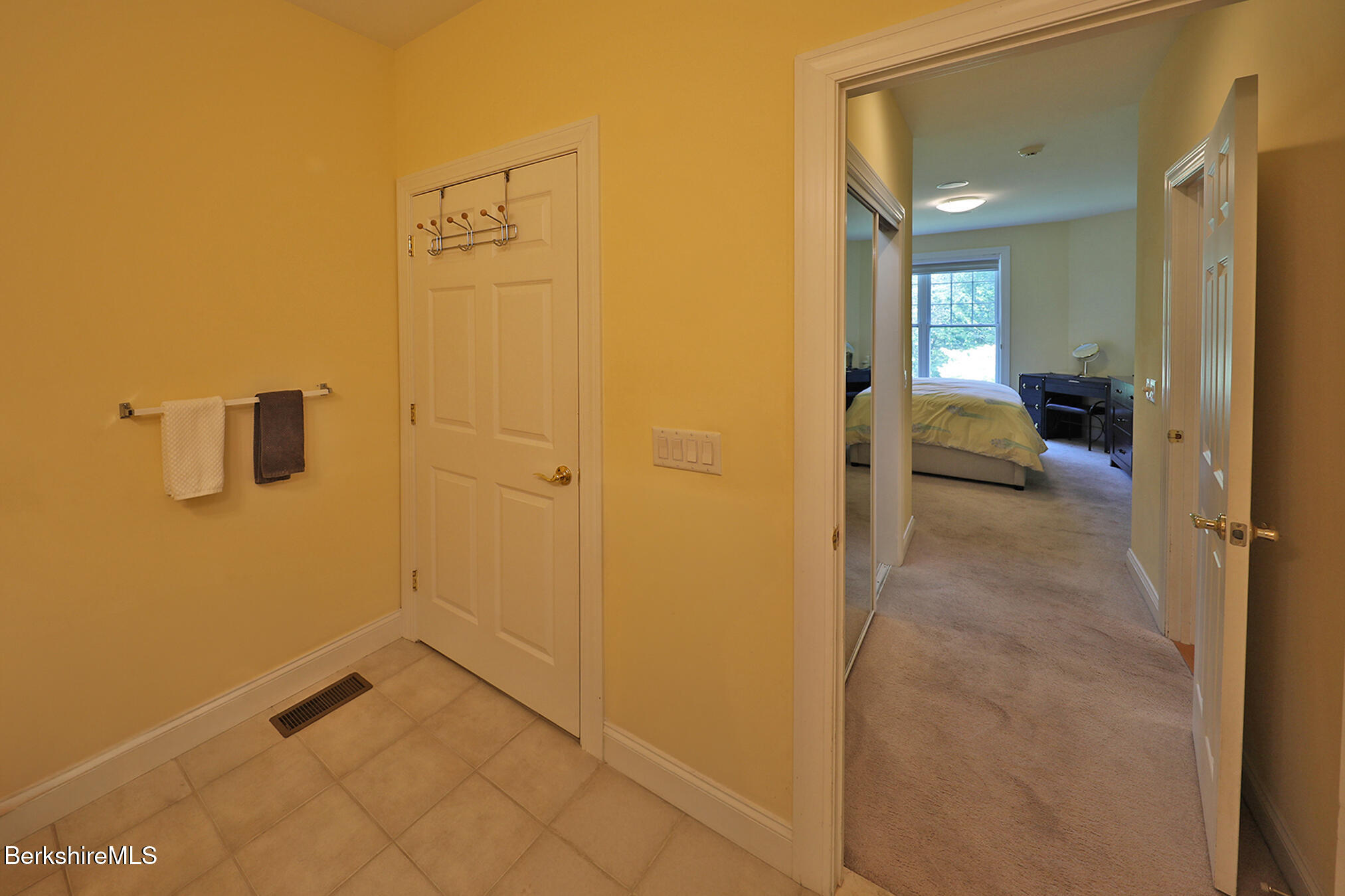 101 Alpine Trail Pittsfield, MA 01201 - Photo 27 of 43 PRIMARY EN SUITE