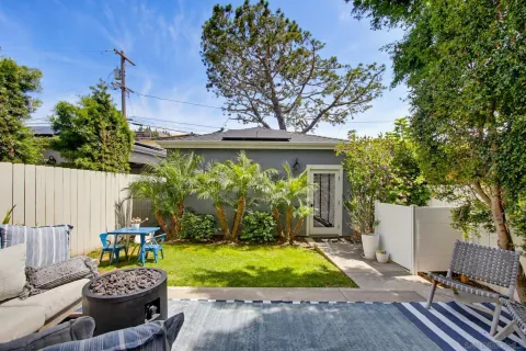 $2,949,999 | 835 Beryl Street, San Diego, CA 92109