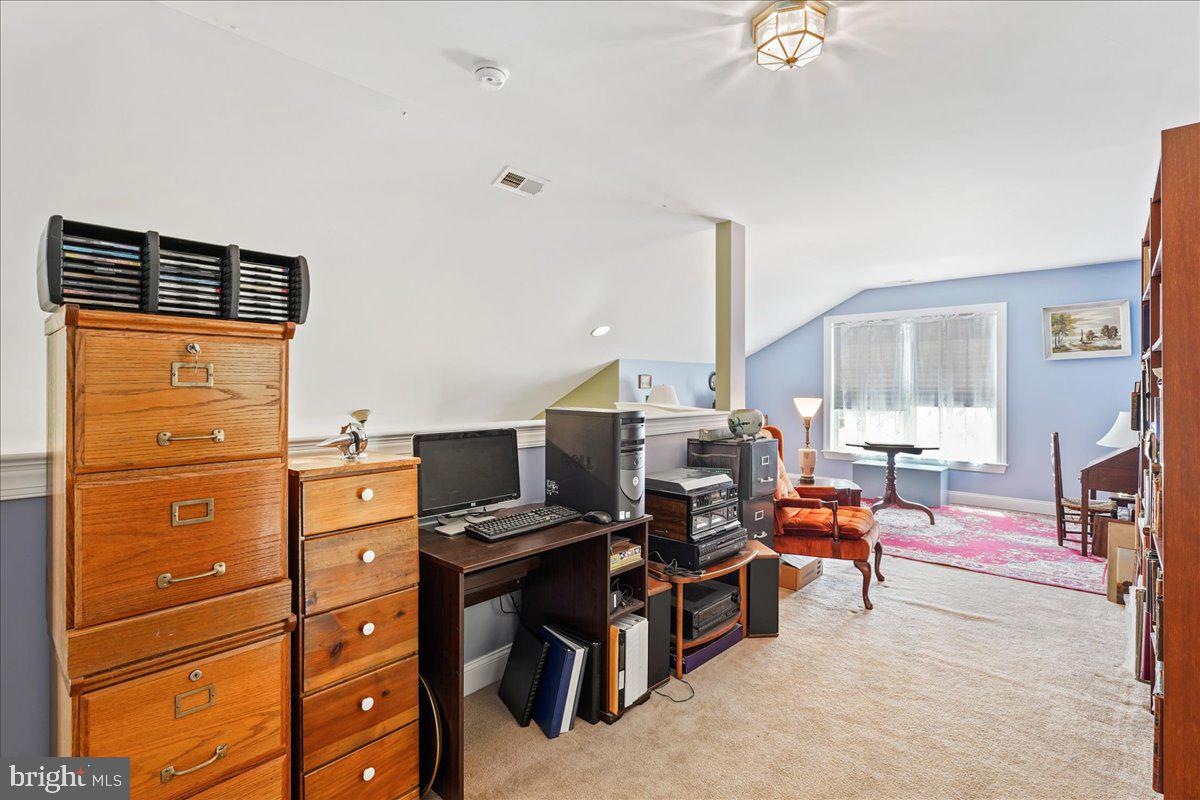 237 Hanover Road Phoenixville, PA 19460 - Photo 22 of 37 overlook loft