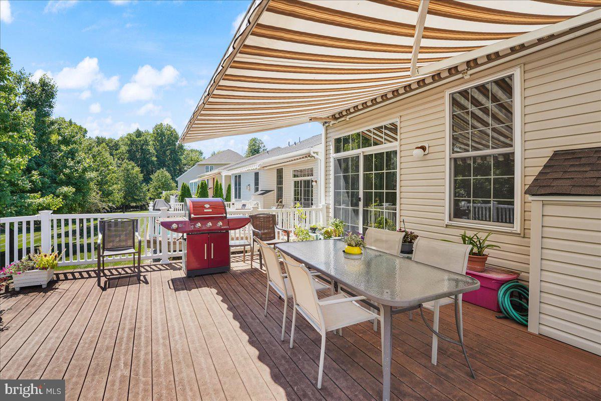 237 Hanover Road Phoenixville, PA 19460 - Photo 27 of 37 Electric awniing