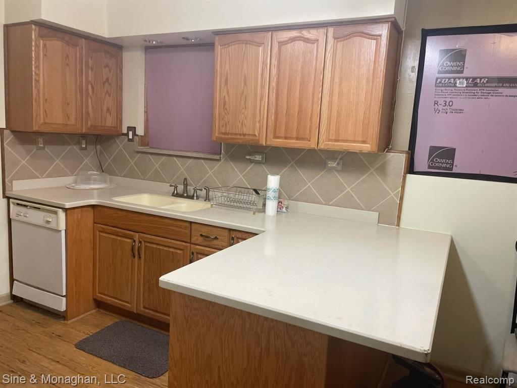 3044 Raskob Street Flint, MI 48504 - Photo 5 of 9