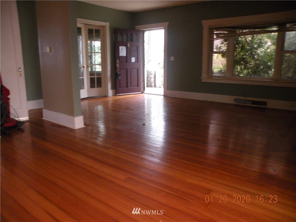 640 Fowler Street Raymond, WA 98577 - Photo 2 of 24 Gallery Image 2