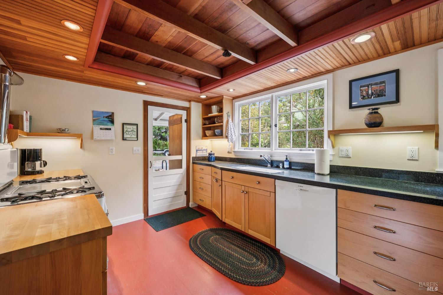 6 Cameron Street Inverness, CA 94937 - Photo 6 of 44 Gallery Image 6