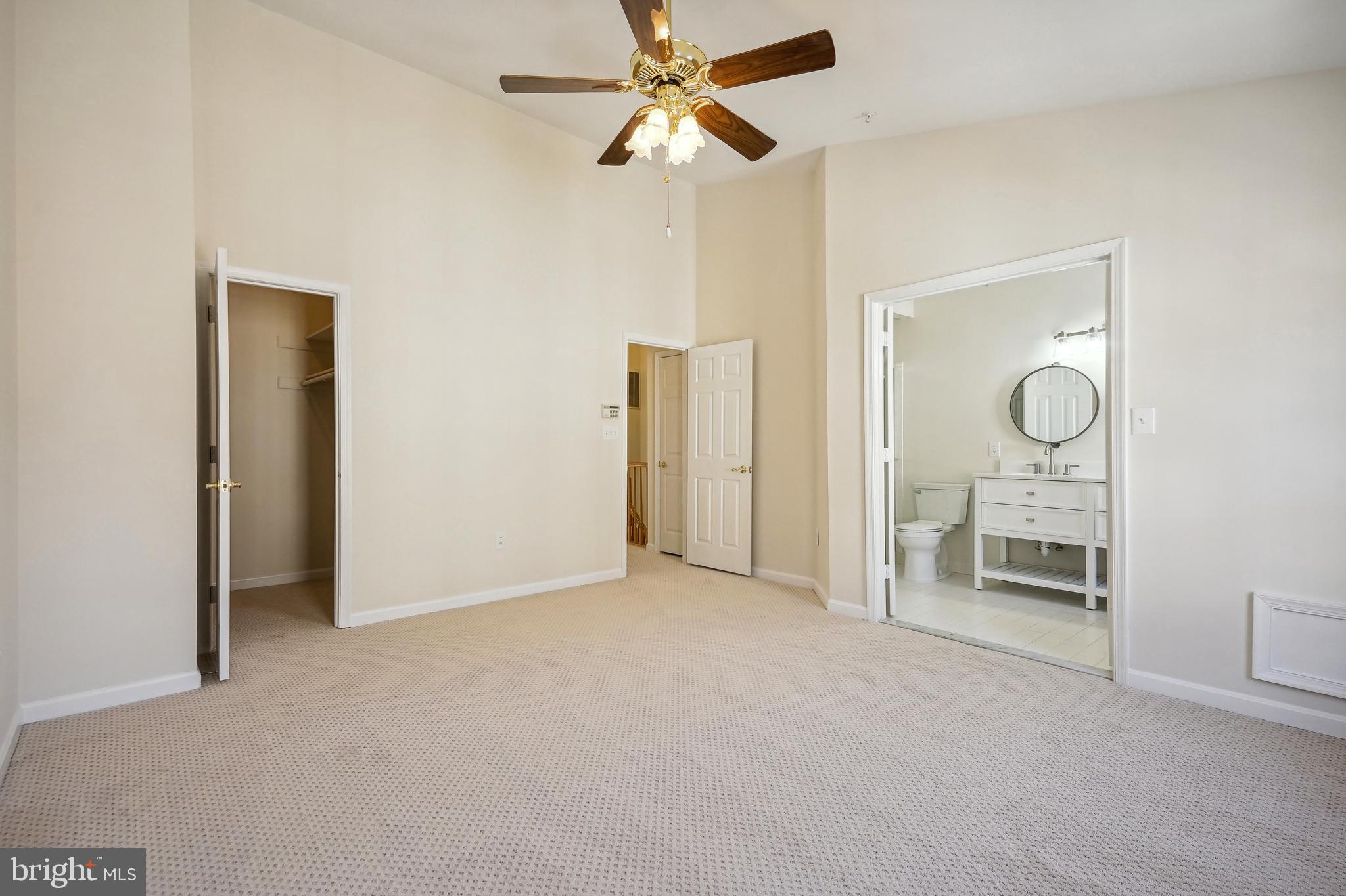 105 Ridgepoint Place Gaithersburg, MD 20878 - Photo 23 of 33 Primary Bedroom