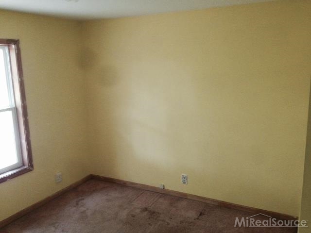 7124 Frith Road St. Clair, MI 48079 - Photo 9 of 12 31207117-8.JPG