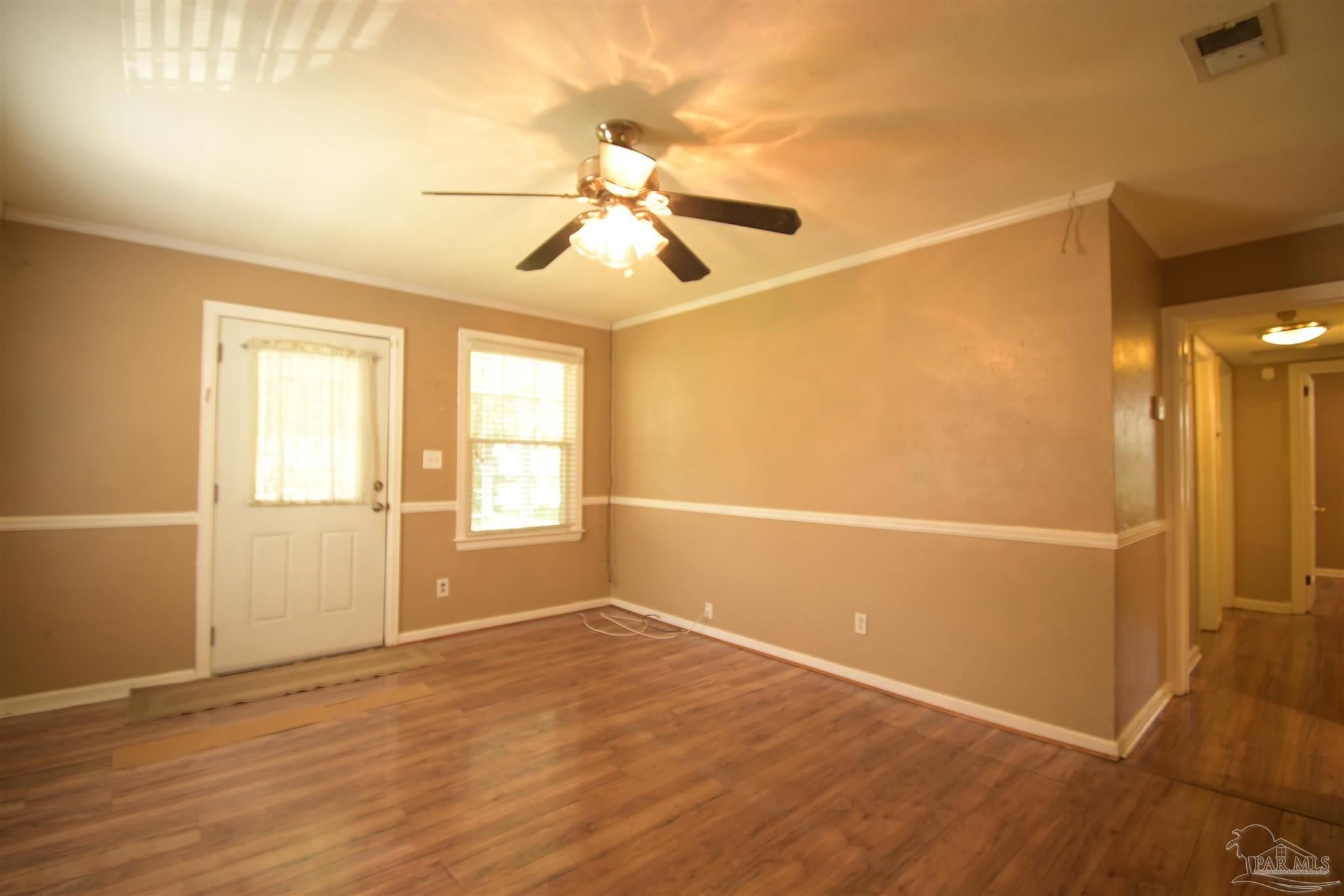 9 Rue Max Street Pensacola, FL 32507 - Photo 5 of 17