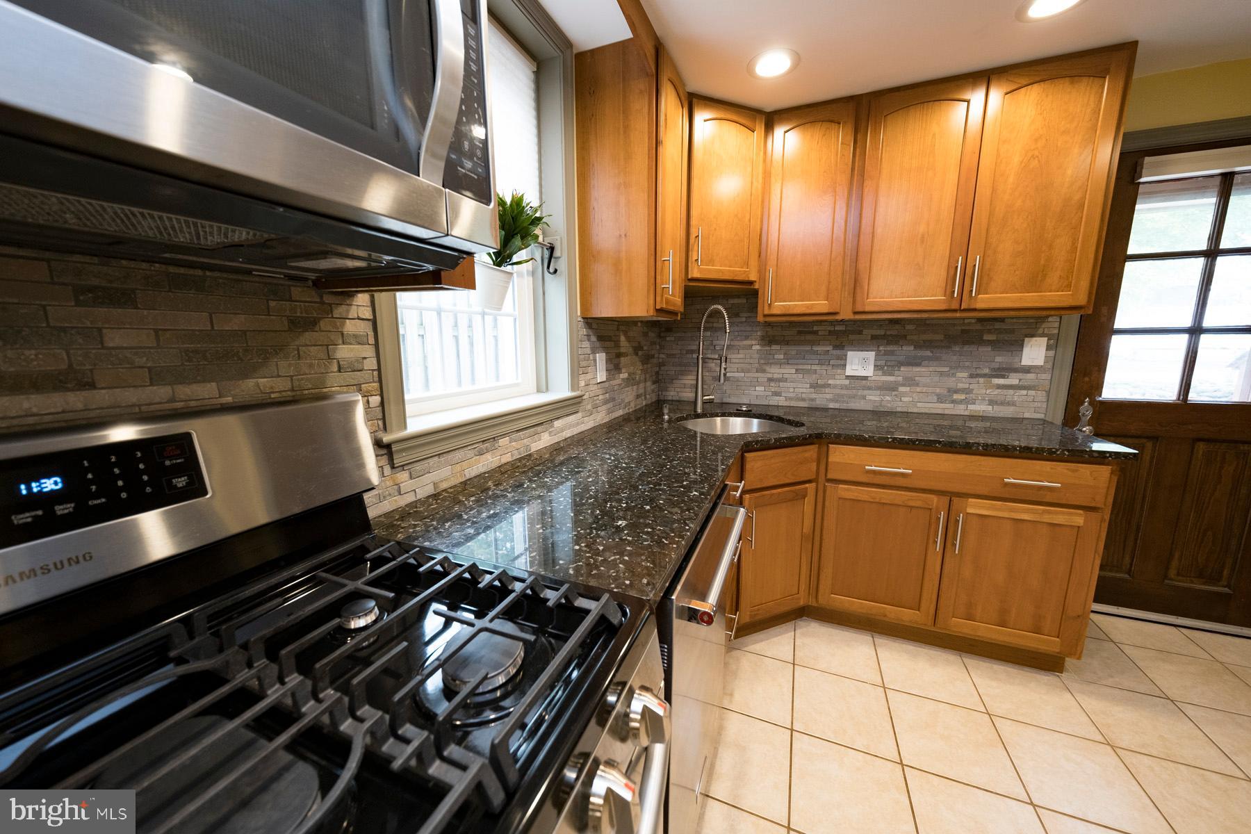 2621 Filbert Avenue Reading, PA 19606 - Photo 18 of 29 Gallery Image 18
