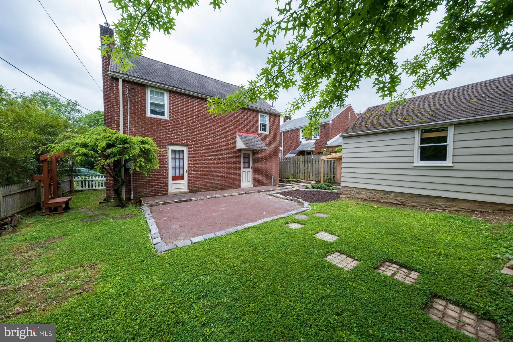 2621 Filbert Avenue Reading, PA 19606 - Photo 7 of 29 Gallery Image 7