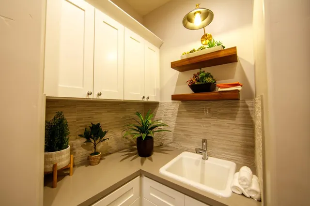 a view of a building with sitting area