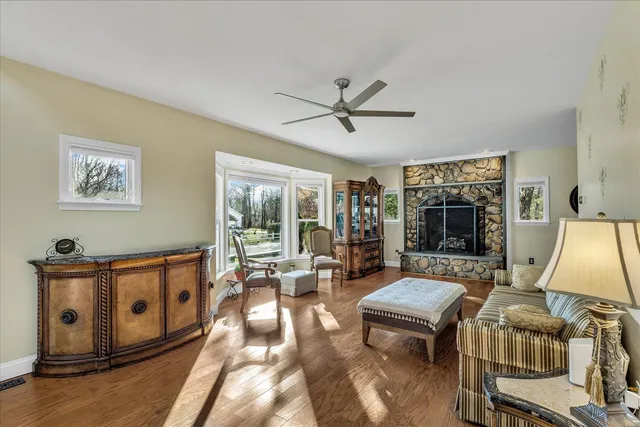 $985,000 | 10 Rockledge Drive, North Falmouth, MA 02556