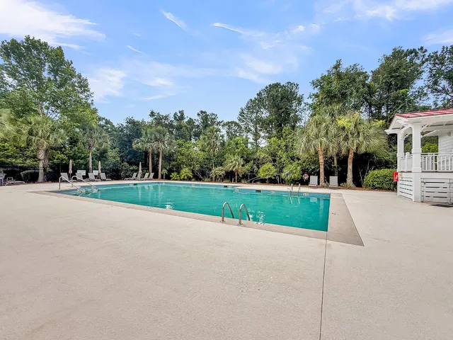 $989,000 | 1904 English Ivy Court, Mount Pleasant, SC 29464