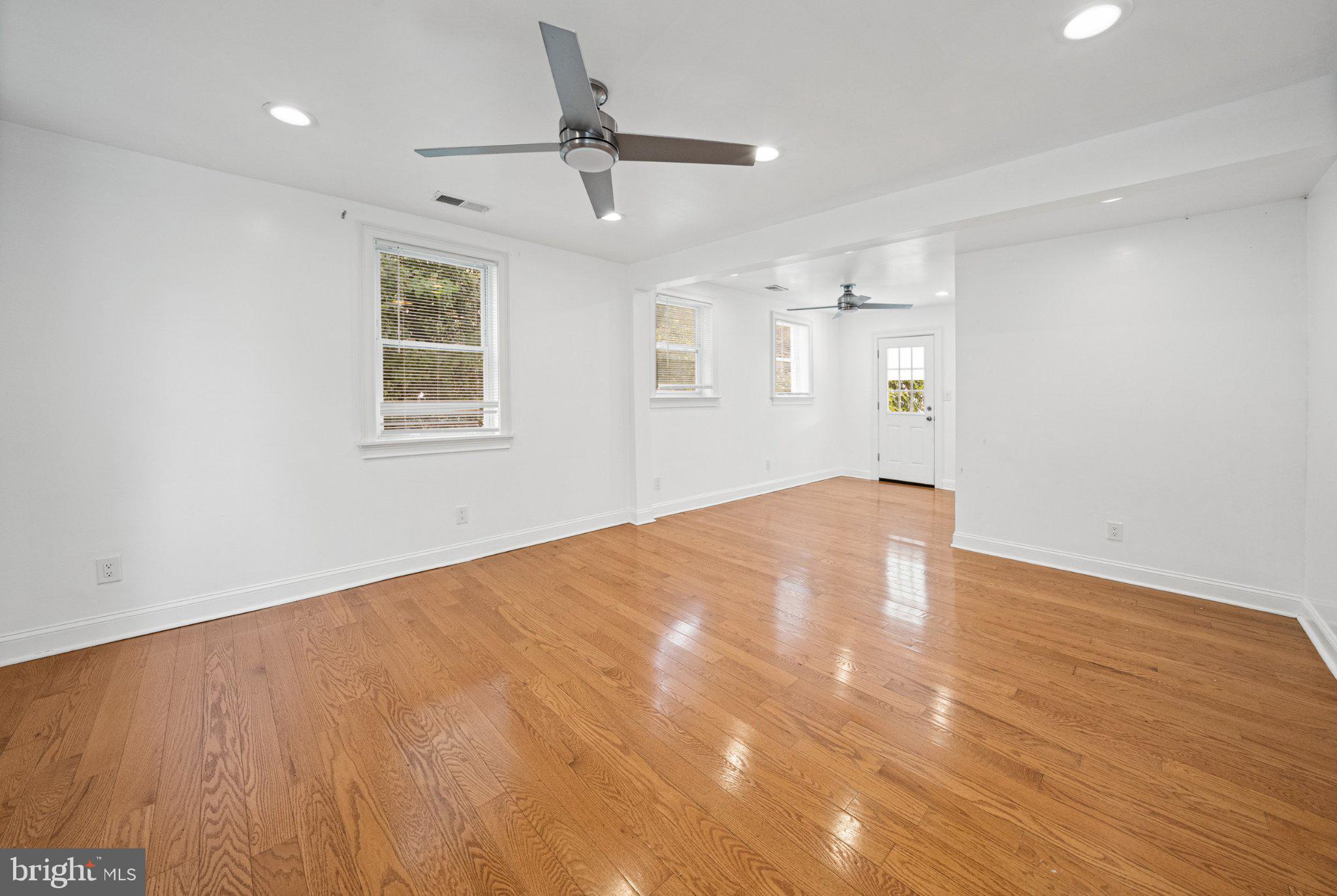 3303 Dorchester Road Baltimore, MD 21215 - Photo 13 of 25 Gallery Image 13