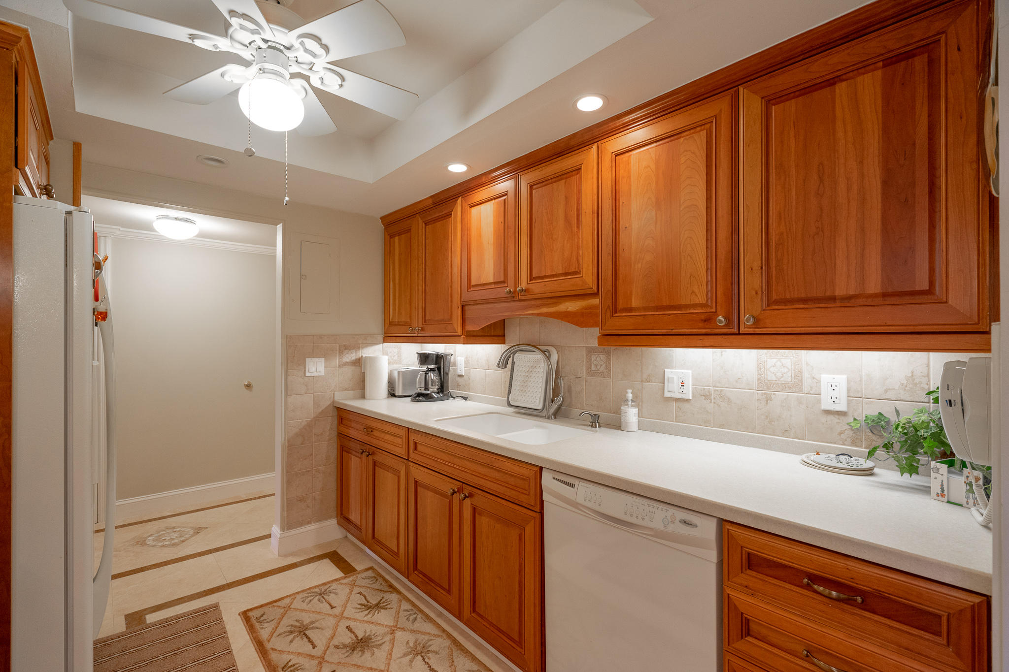 951 De Soto Road, Unit 3280 Boca Raton, FL 33432 - Photo 7 of 27 DSC07005