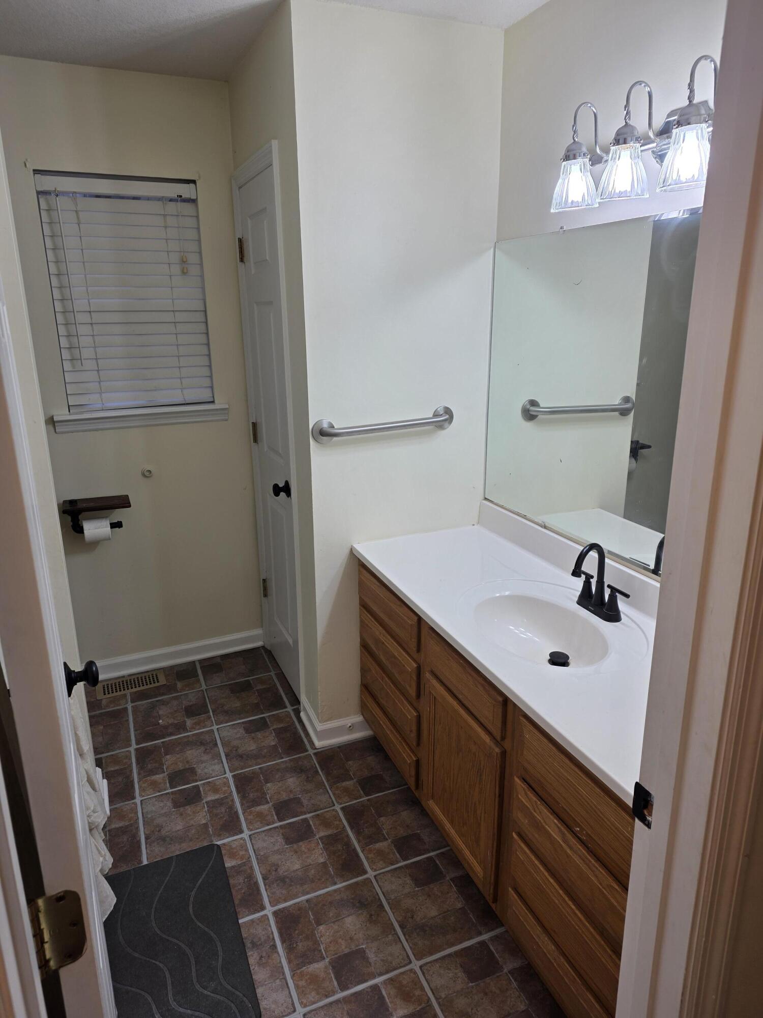 88 Clover Dale Road South Dunlap, TN 37327 - Photo 10 of 12 20251028_100638