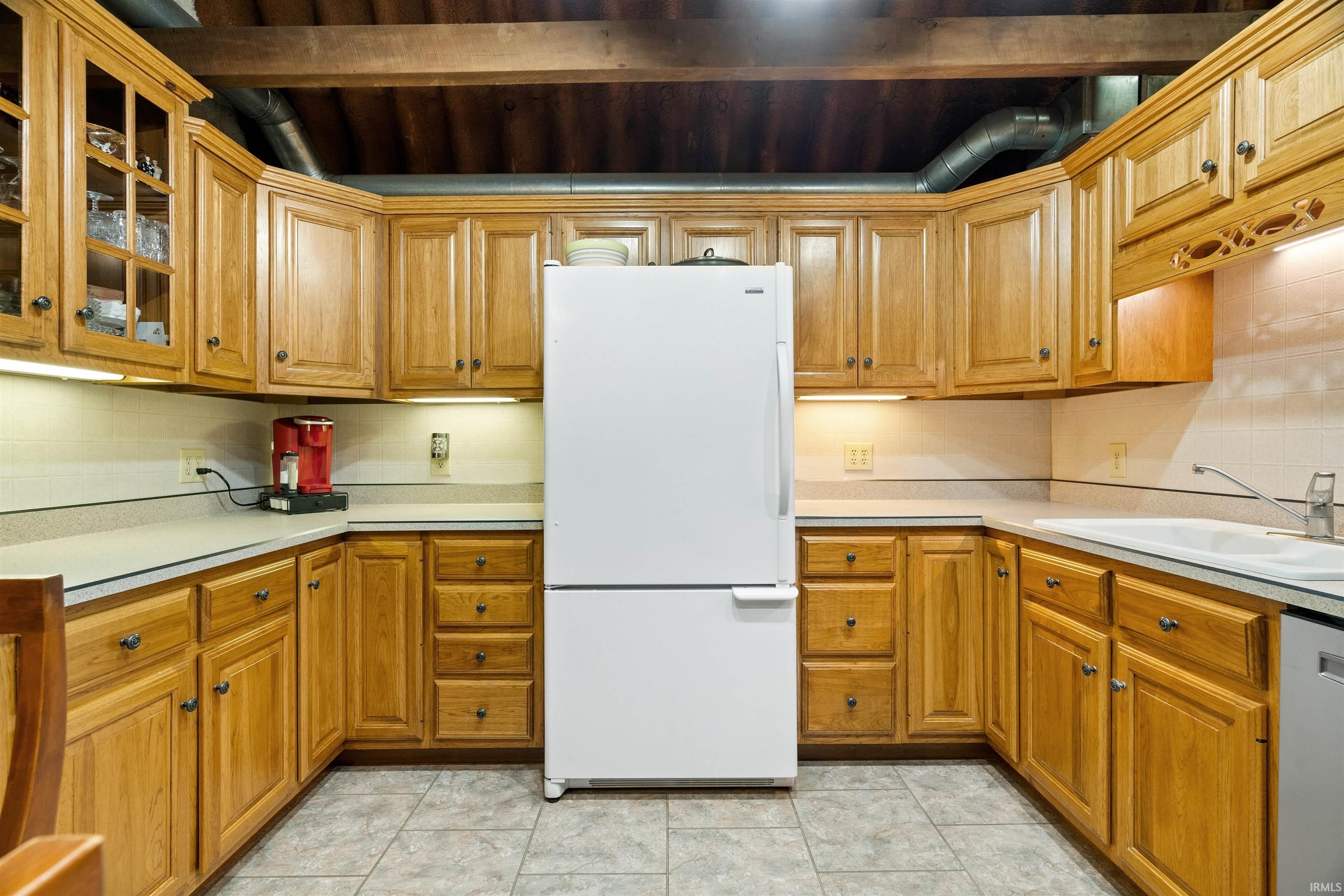 21138 Candlestick Road Bristow, IN 47515 - Photo 6 of 36 Gallery Image 6