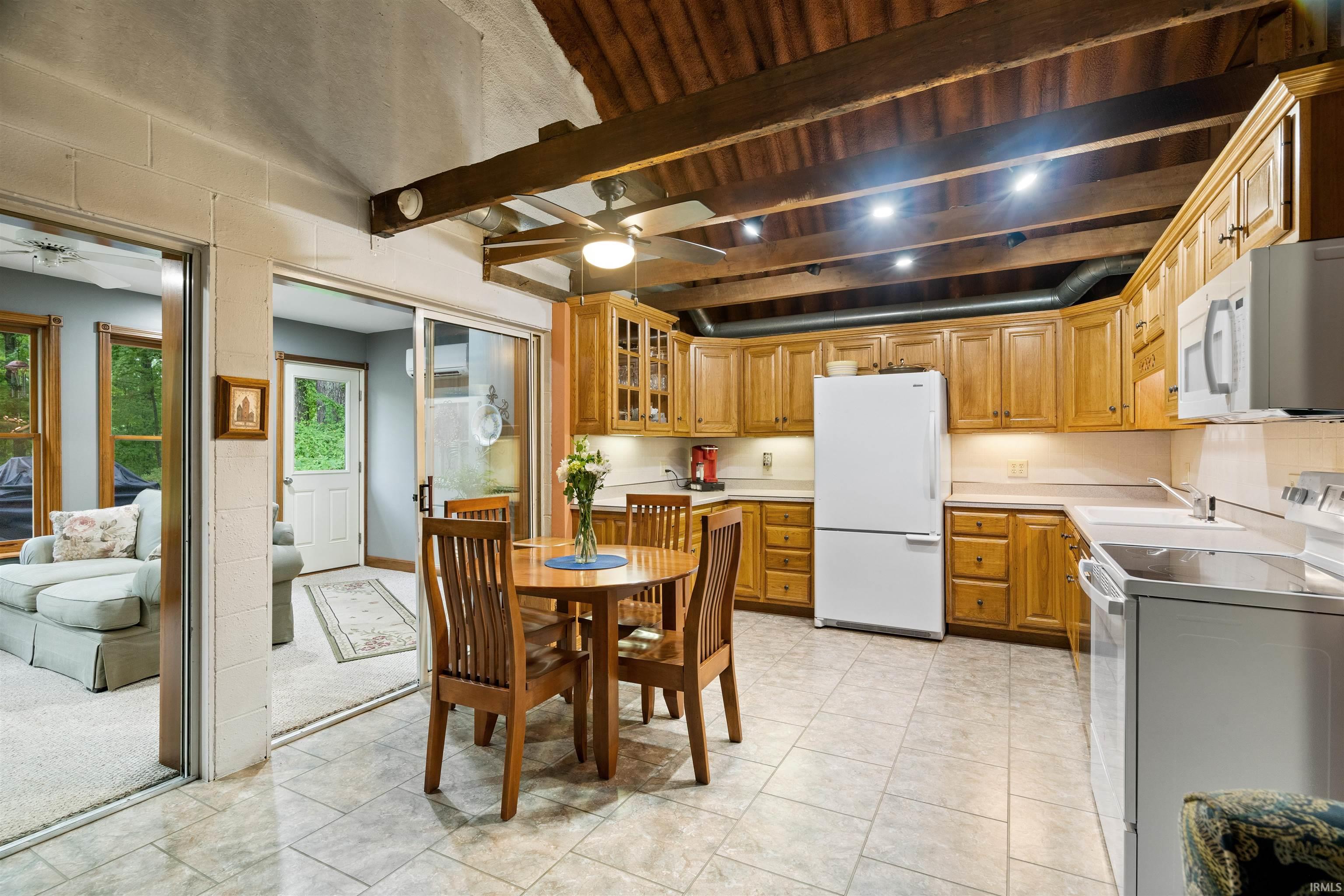 21138 Candlestick Road Bristow, IN 47515 - Photo 8 of 36 Gallery Image 8