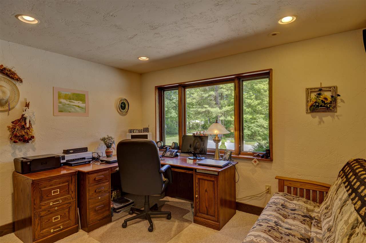 172 Flintlock Road Hopkinton, NH 03229 - Photo 26 of 40