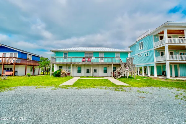$997,000 | 410 South Anderson Boulevard, Topsail Beach, NC 28445