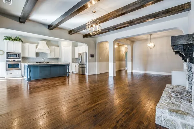 a view of a living room