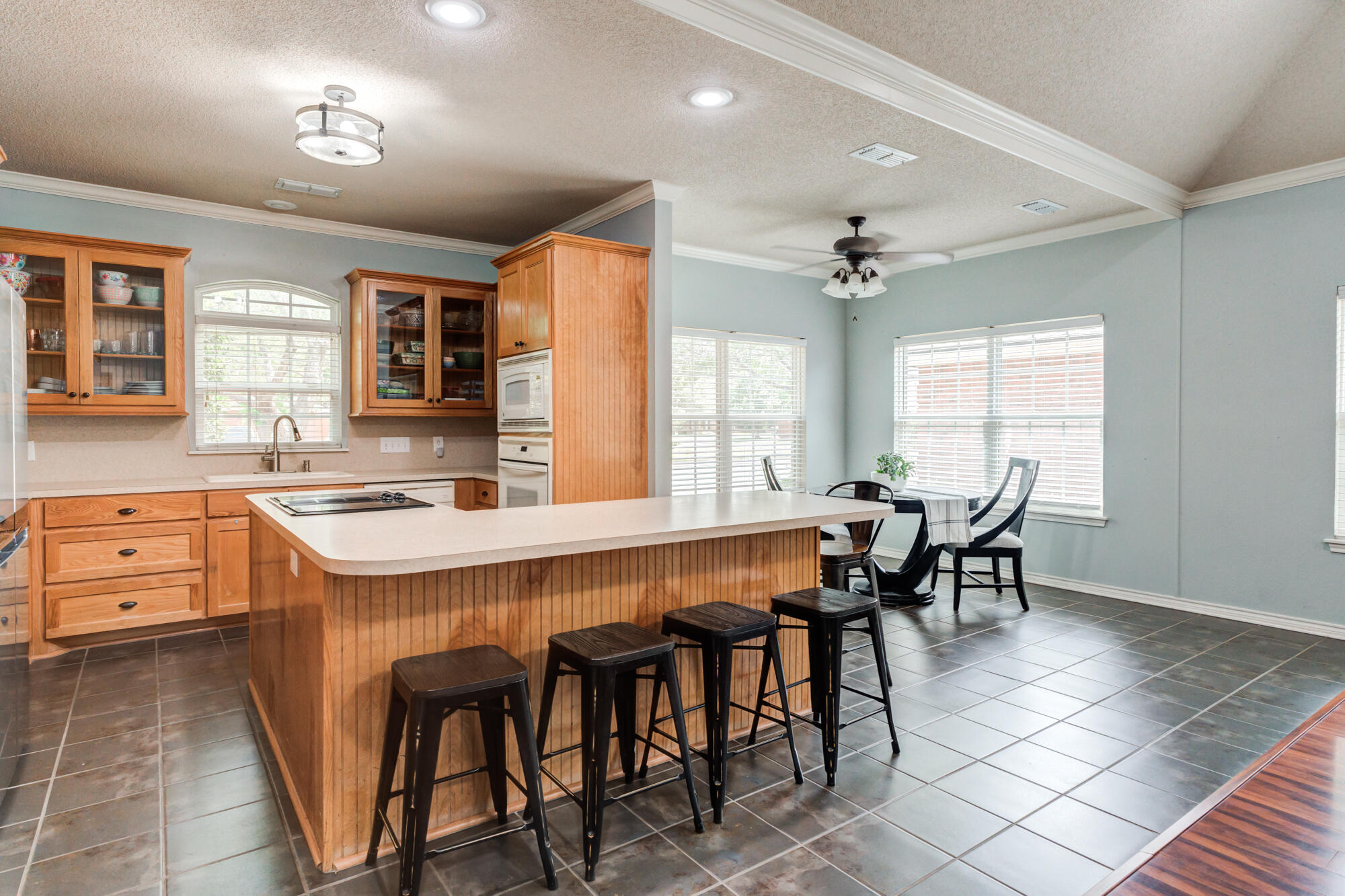 5916 87th Street Lubbock, TX 79424 - Photo 17 of 55 DSC04646_47_48_49_50