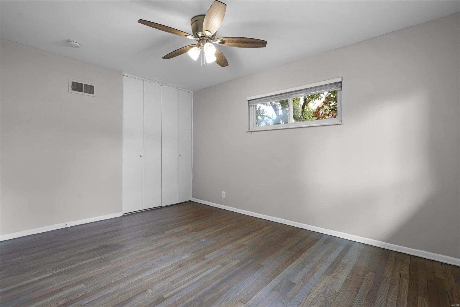 3144 Ringer Road St. Louis, MO 63125 - Photo 12 of 39 Gallery Image 12