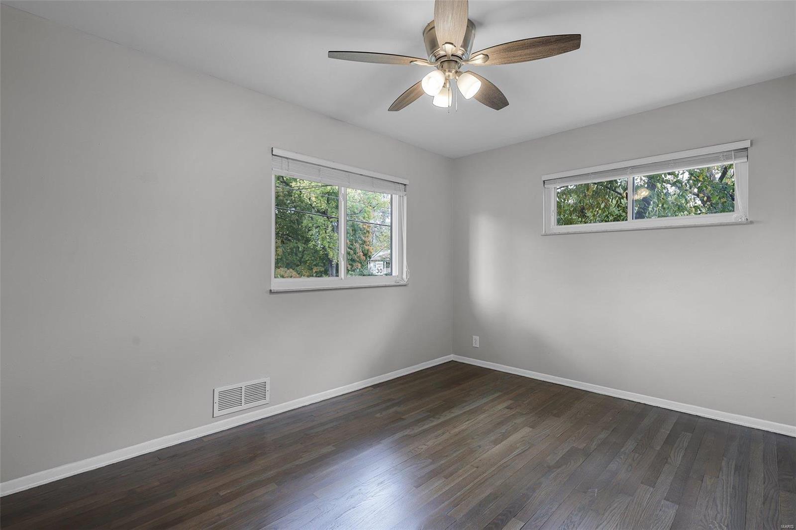 3144 Ringer Road St. Louis, MO 63125 - Photo 19 of 39 Gallery Image 19