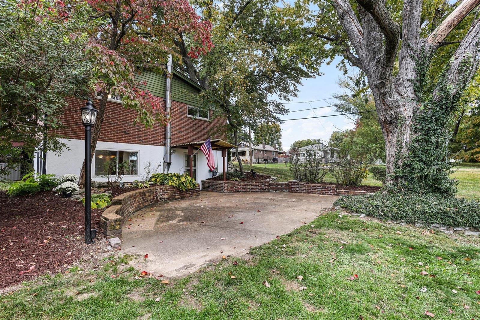 3144 Ringer Road St. Louis, MO 63125 - Photo 32 of 39 Gallery Image 32