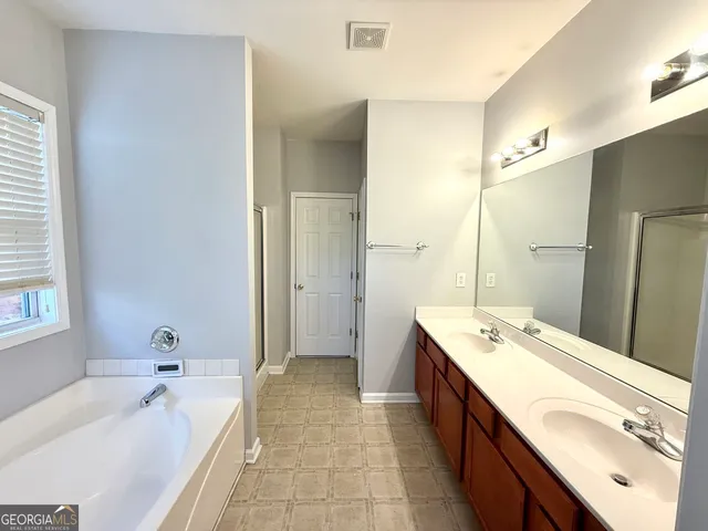 $2,500 | 3187 Wyesham Circle, Duluth, GA 30096