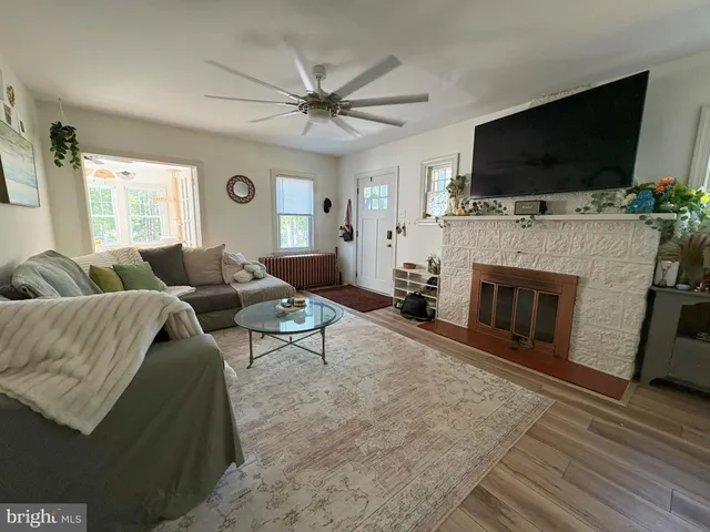 $2,400 | 3691 Harding Highway, Malaga, NJ 08328