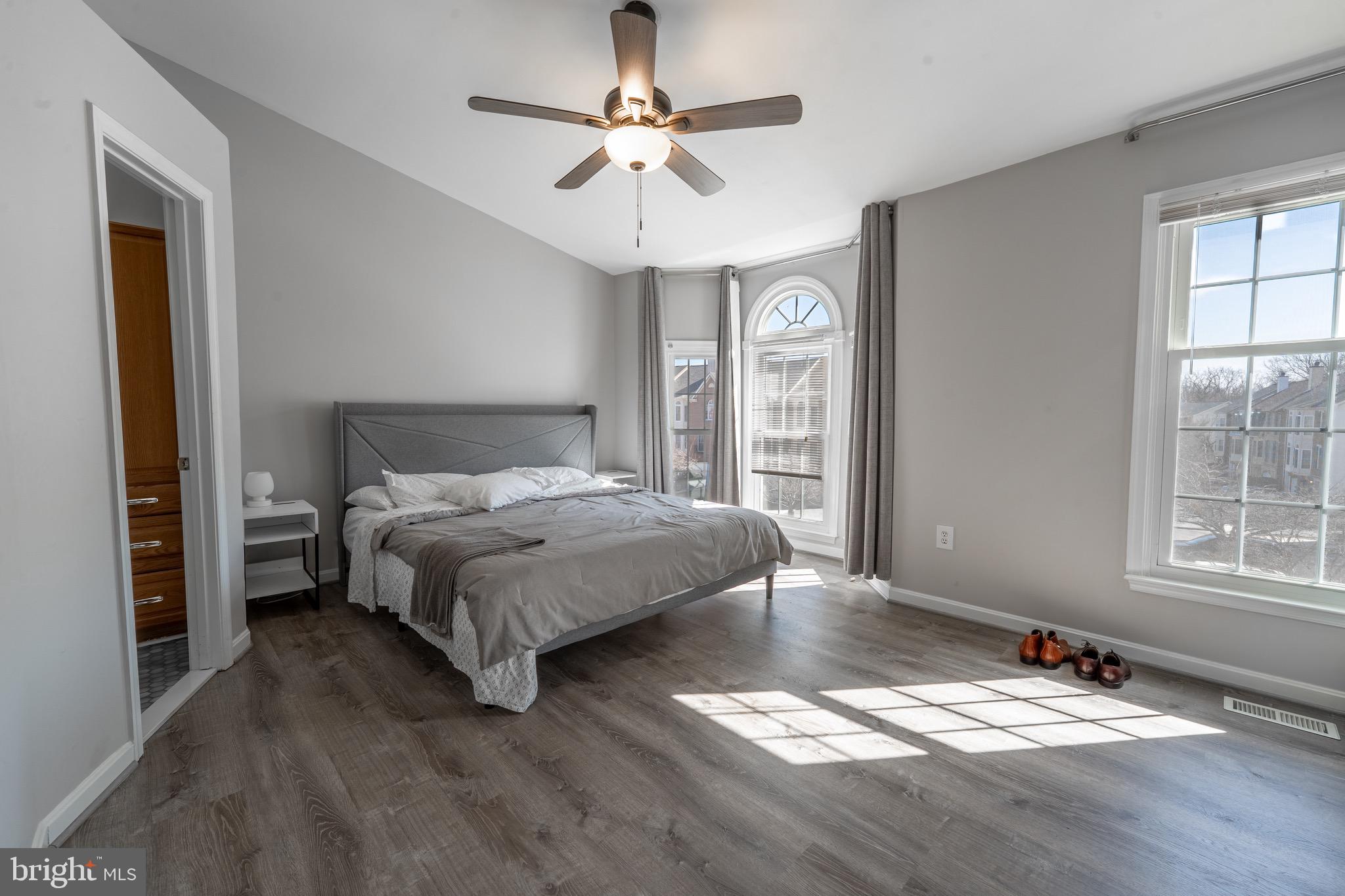 92 Victoria Square Frederick, MD 21702 - Photo 10 of 28