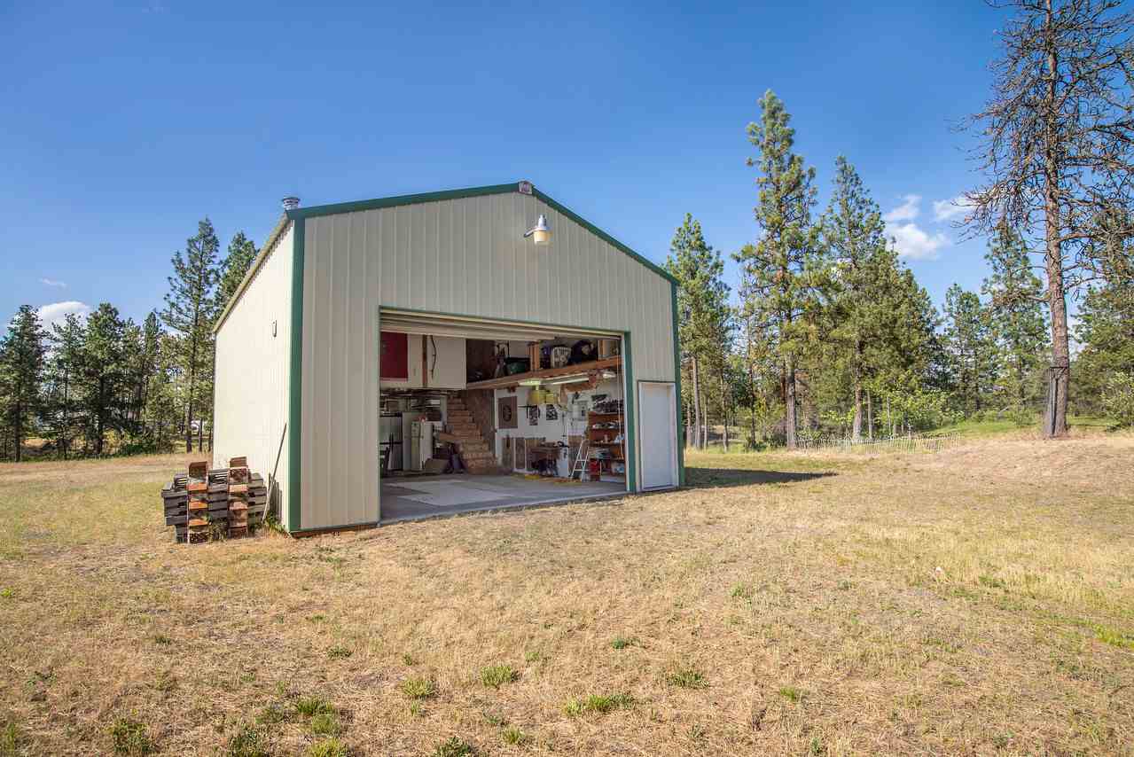 24533 South Pine Springs Road Cheney, WA 99004 - Photo 14 of 20