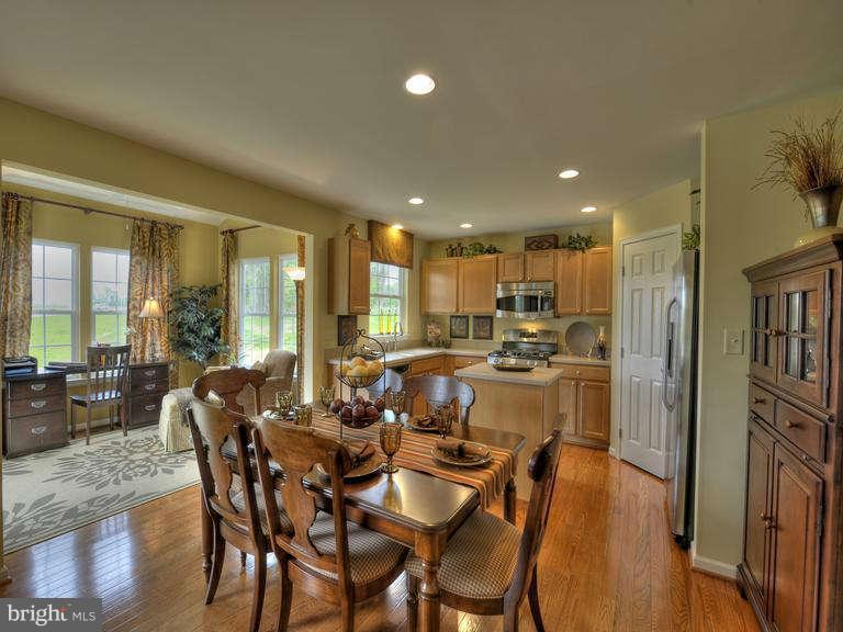601 Countryside Road Seven Valleys, PA 17360 - Photo 2 of 8 Kitchen