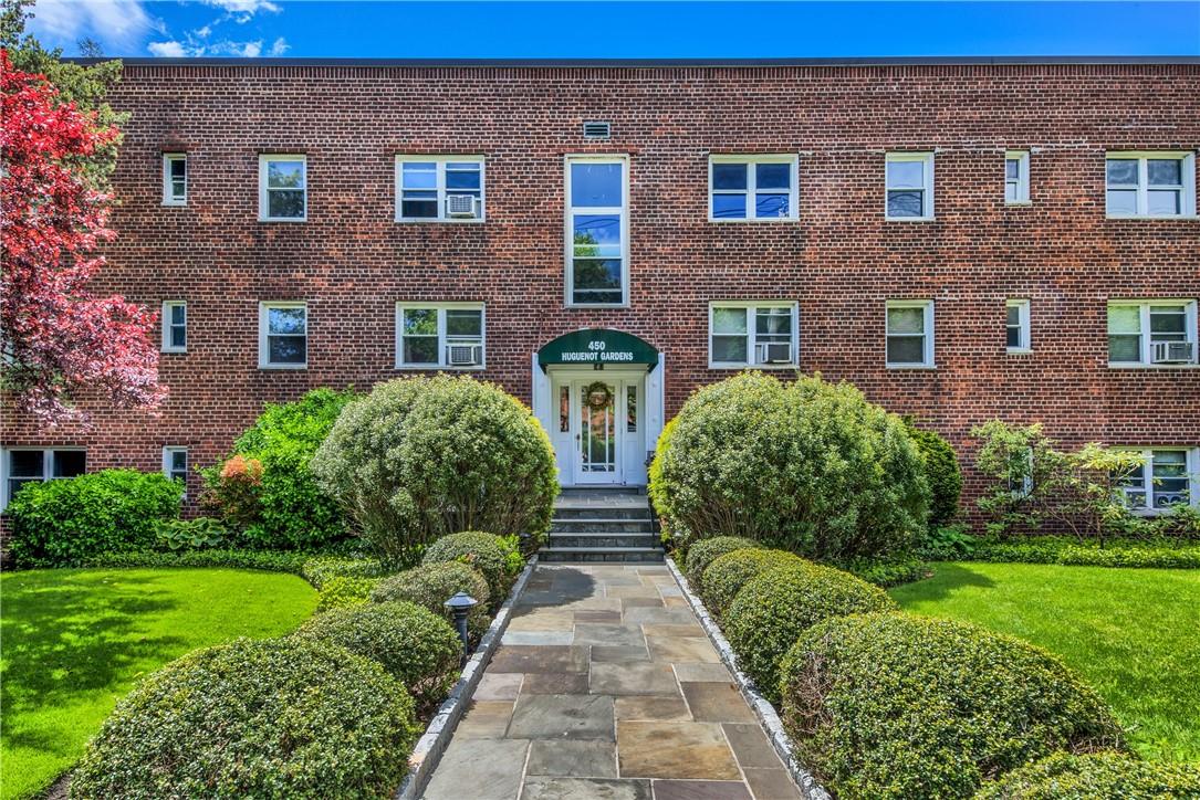 450 Pelham Road, Unit 2A New Rochelle, NY 10805 - Photo 1 of 1 Gallery Image 1