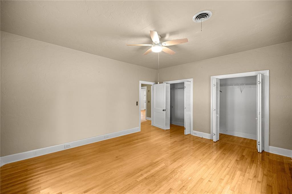 5915 Ave F McIntosh, FL 32664 - Photo 19 of 50 an empty room with closet and a ceiling fan