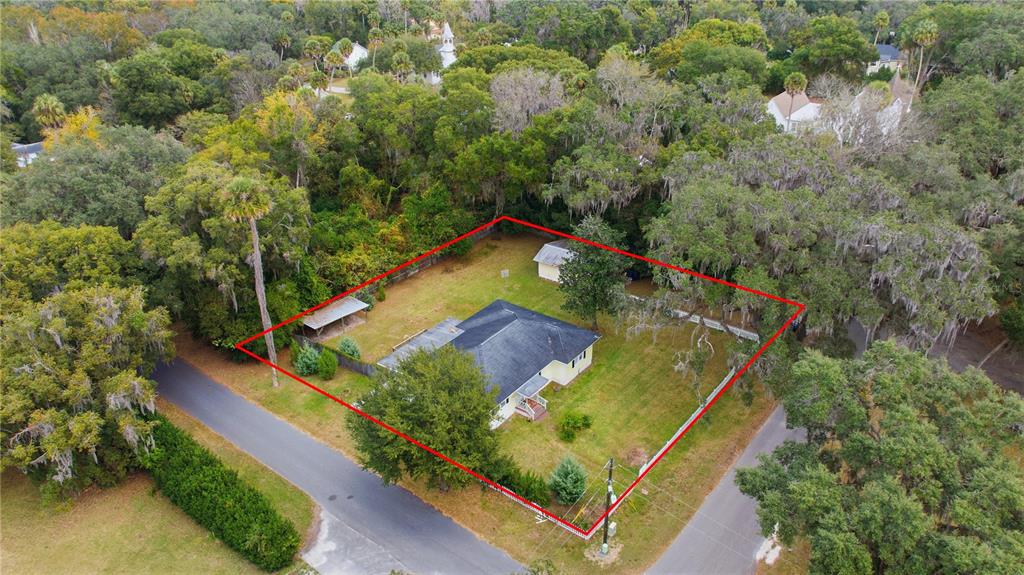 5915 Ave F McIntosh, FL 32664 - Photo 47 of 50 an aerial view of a pool