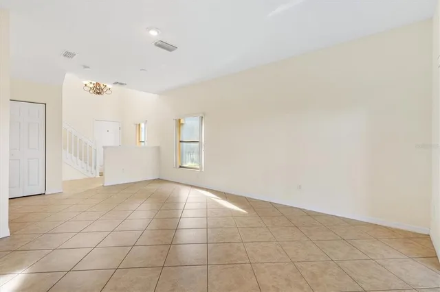 $275,000 | 12366 Northeast 50th View, Oxford, FL 34484