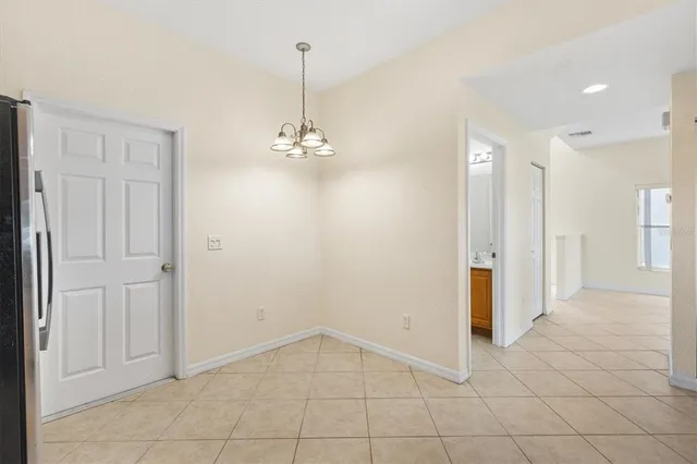 $275,000 | 12366 Northeast 50th View, Oxford, FL 34484