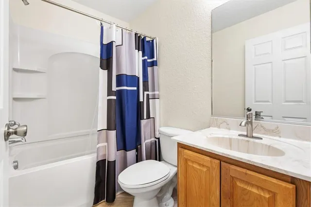 $275,000 | 12366 Northeast 50th View, Oxford, FL 34484