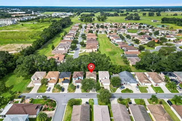 $275,000 | 12366 Northeast 50th View, Oxford, FL 34484