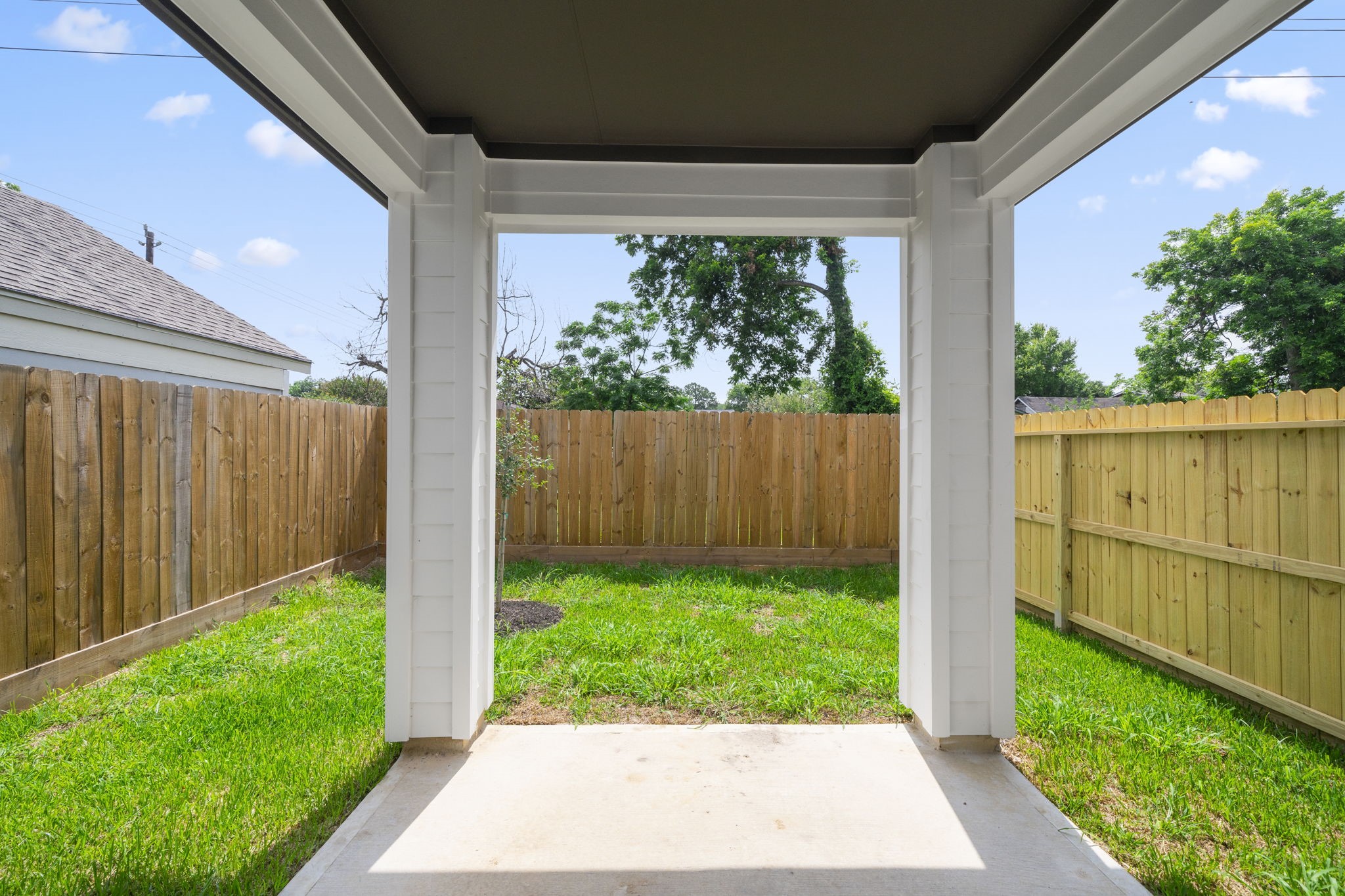 5514 Hardy Street Houston, TX 77009 - Photo 27 of 30 a view of a backyard with potted plants