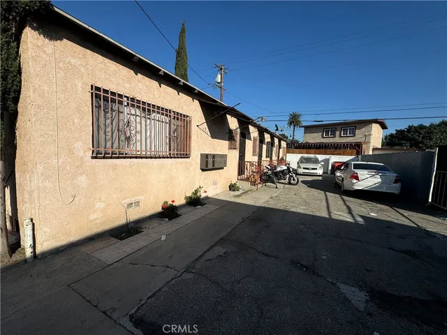 $999,900 | 12008 Long Beach Boulevard, Lynwood, CA 90262