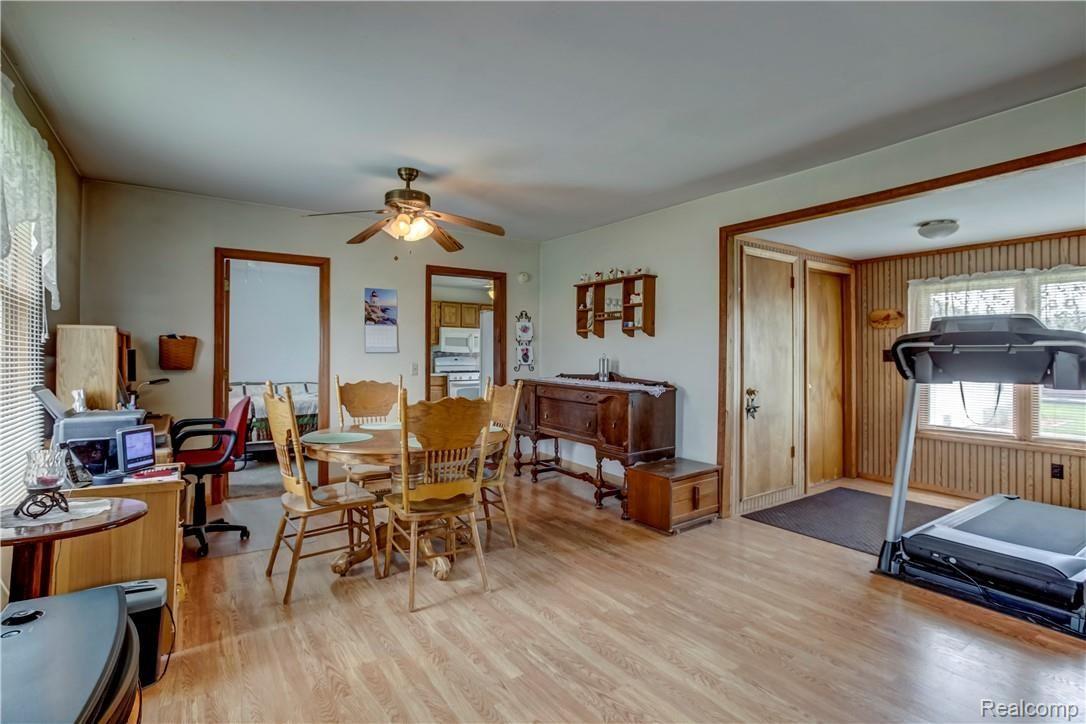 10240 Converse Road Fowlerville, MI 48836 - Photo 8 of 30 013-10240ConverseRd-Fowlerville-MI-full.jpg