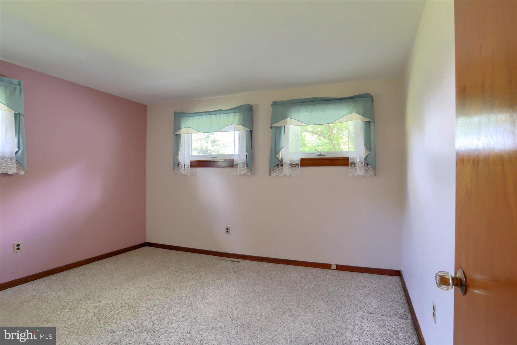 2378 Walnut Bottom Road Carlisle, PA 17015 - Photo 14 of 44 Gallery Image 14