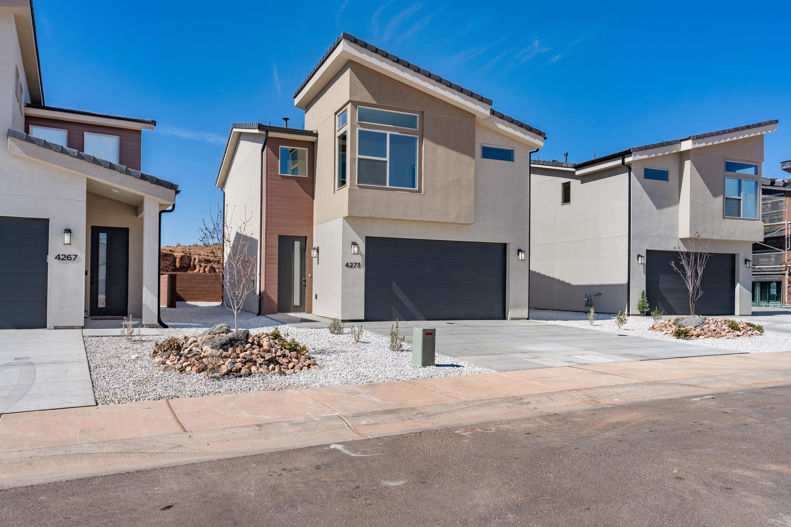 316 Southern View Street St. George, UT 84790 - Photo 1 of 28 DSC04811