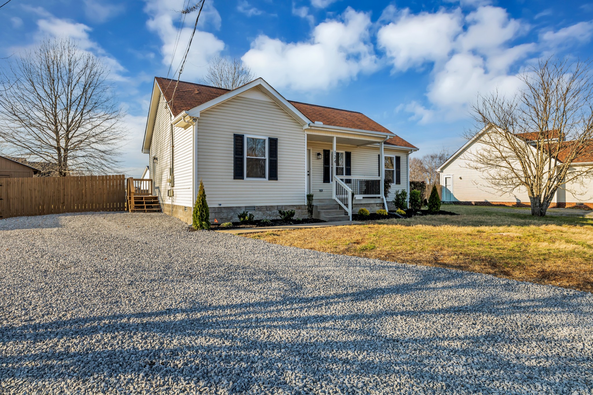 124 South Sunny Ridge Court Murfreesboro, TN 37130 - Photo 2 of 35
